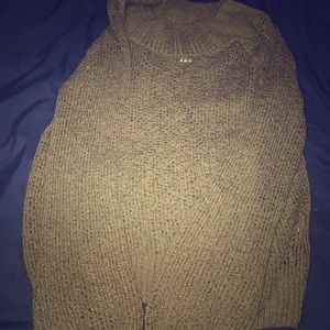 Billabong knit sweater